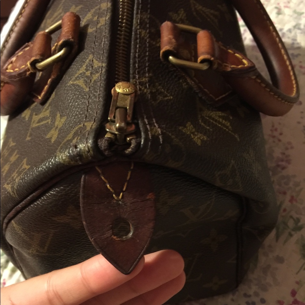 Louis Vuitton speedy 25 extra pics